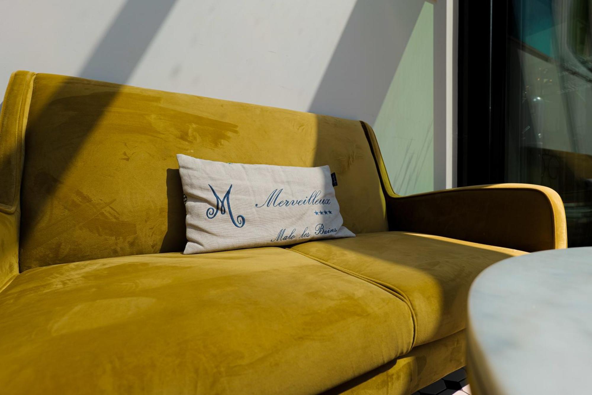 Hotel Merveilleux Cote Mer Dunkirk Екстер'єр фото