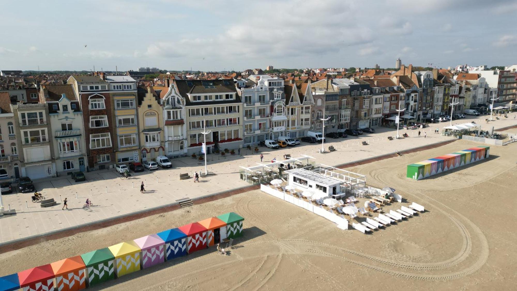 Hotel Merveilleux Cote Mer Dunkirk Екстер'єр фото